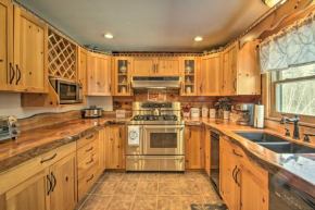 Dog-Friendly, Secluded Cabin Close to Hiking